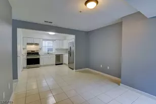 131 Schley St, Newark, NJ 07112 - Photo 4