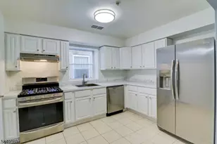 131 Schley St, Newark, NJ 07112 - Photo 6