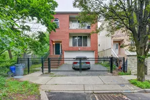 131 Schley St, Newark, NJ 07112 - Photo 28