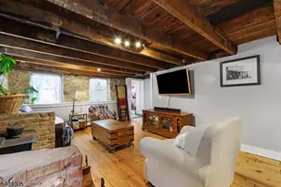 22 Kelly Pl, Stanhope, NJ 07874 - Photo 4