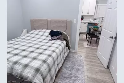 104 Bergen Ave, Clifton, NJ 07011 - Photo 8