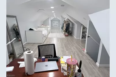 104 Bergen Ave, Clifton, NJ 07011 - Photo 10