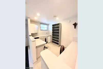 241 Crooks Ave, Clifton, NJ 07011 - Photo 4