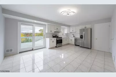 29 Carolina Ave, West Orange Township, NJ 07052 - Photo 16