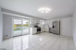 29 Carolina Ave, West Orange Township, NJ 07052 - Photo 16