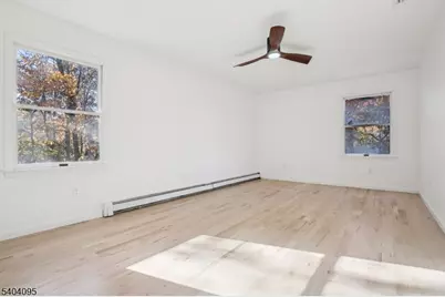 24 Arapaho Trl, Sparta Township, NJ 07871 - Photo 26