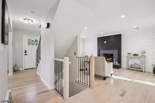 24 Arapaho Trail, Sparta Township, NJ 07871 - Photo 16