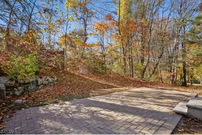 24 Arapaho Trl, Sparta Township, NJ 07871 - Photo 32