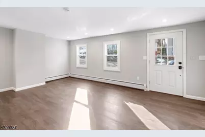 17 Grant St, Dover, NJ 07801 - Photo 4