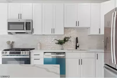 157 Demott Ave, Clifton, NJ 07011 - Photo 22