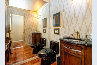 2 Claridge Dr #8IE, Verona Twp., NJ 07044 - Photo 8