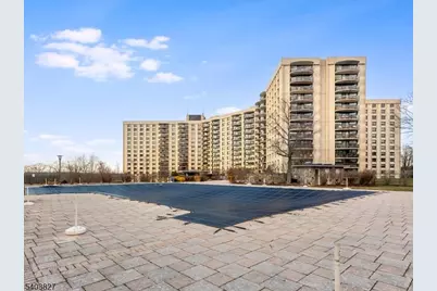 2 Claridge Dr #8IE, Verona Twp., NJ 07044 - Photo 30