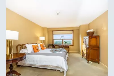 2 Claridge Dr #8IE, Verona Twp., NJ 07044 - Photo 20