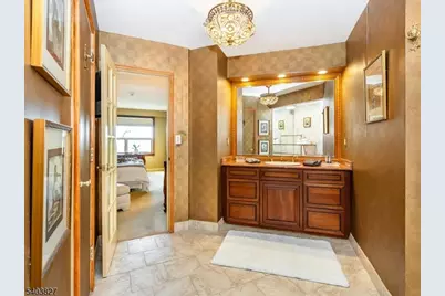 2 Claridge Dr #8IE, Verona Twp., NJ 07044 - Photo 22