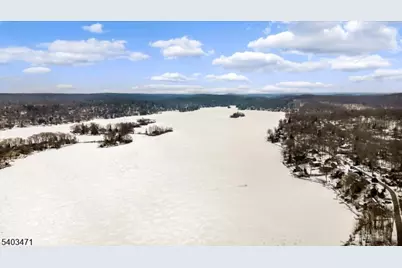 413 Diggles Pl, Vernon, NJ 07422 - Photo 24