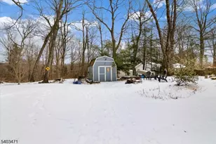 413 Diggles Pl, Vernon, NJ 07422 - Photo 18