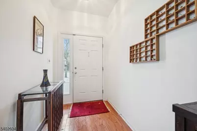 17 Ebersohl Cir, Readington Twp., NJ 08889 - Photo 12