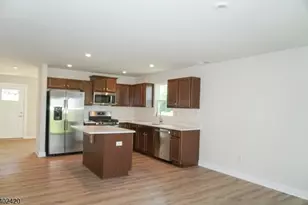 60 Coventry Rd, Hardyston Township, NJ 07419 - Photo 8