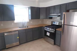 439 S 11th St, Newark, NJ 07103 - Photo 6