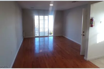 439 South 11th Street #2, Newark, NJ 07103 - Photo 2