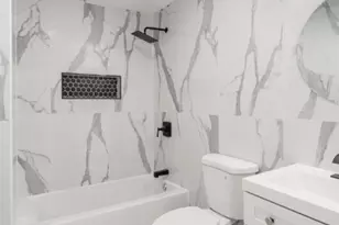 299 Halladay St, Jersey City, NJ 07304 - Photo 4