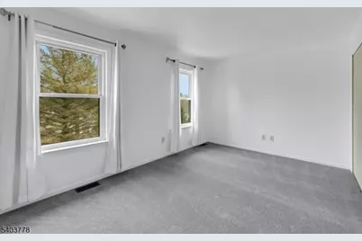 265 Spruce Ct, Raritan Township, NJ 08822 - Photo 18