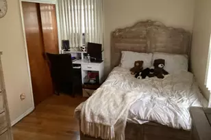 17B Garden Dr, Elmwood Park, NJ 07407 - Photo 12