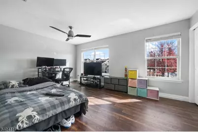 42 Springfield Road, North Brunswick Township, NJ 08902 - Photo 18