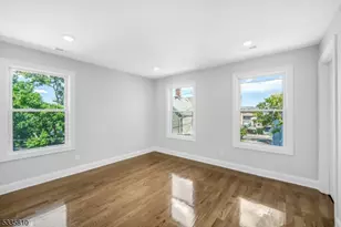 146 N 15th St Apt, East Orange, NJ 07017 - Photo 16