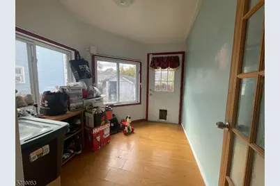 206 Bathgate Ave, South Bound Brook Boro, NJ 08880 - Photo 12