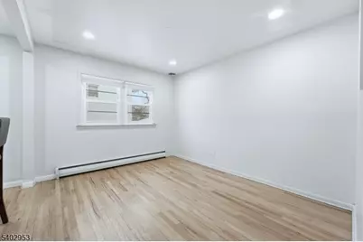 725 Anna Pl, North Plainfield, NJ 07063 - Photo 12