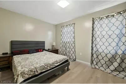 15 Wales Ave, Jersey City, NJ 07306 - Photo 10