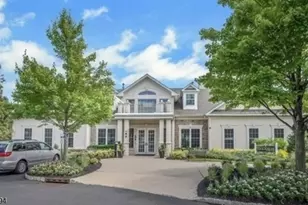 811 Holly Ln, Cedar Grove, NJ 07009 - Photo 36