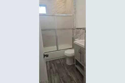 549 Avenue, Bayonne, NJ 07002 - Photo 6