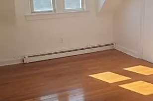 549 Ave, Bayonne, NJ 07002 - Photo 10