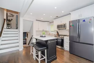 13 Bartle Rd, Franklin Township, NJ 08873 - Photo 8