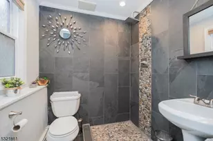 13 Bartle Rd, Franklin Township, NJ 08873 - Photo 18