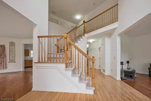 1 Winding Ridge Rd, Jefferson Township, NJ 07849 - Photo 2