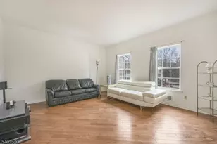 1 Winding Ridge Rd, Jefferson Township, NJ 07849 - Photo 4