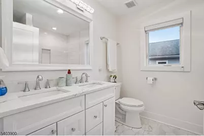 18 Glendale Ave, Livingston, NJ 07039 - Photo 36