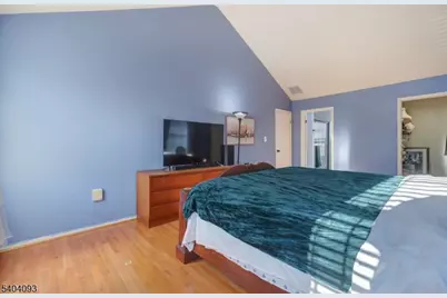 54 Magellan Way, Franklin Township, NJ 08823 - Photo 16