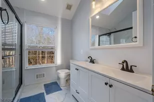 54 Magellan Way, Franklin Township, NJ 08823 - Photo 18