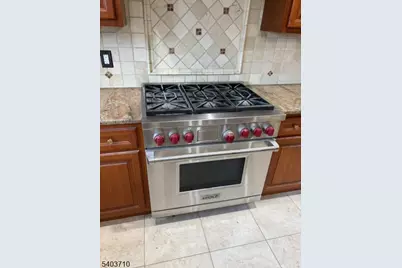 124 Coopers Ln, River Vale Township, NJ 07675 - Photo 8