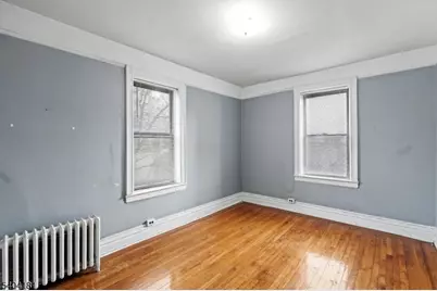 124 Storms Ave #4J, Jersey City, NJ 07306 - Photo 8