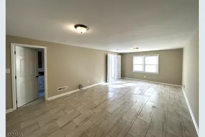 48 Glen Rd, Bridgewater, NJ 08805 - Photo 6