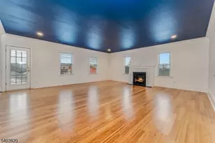 16 Main Street Penthouse, Flemington, NJ 08822 - Photo 8