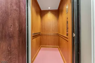 16 Main Street Penthouse, Flemington, NJ 08822 - Photo 2