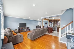 2563 Jackson Ave, Union Township, NJ 07083 - Photo 6