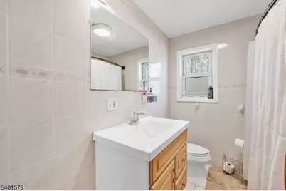 2563 Jackson Ave, Union Township, NJ 07083 - Photo 24