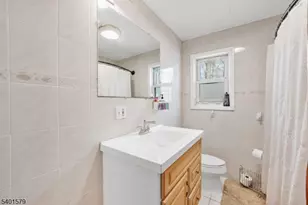 2563 Jackson Ave, Union Township, NJ 07083 - Photo 24